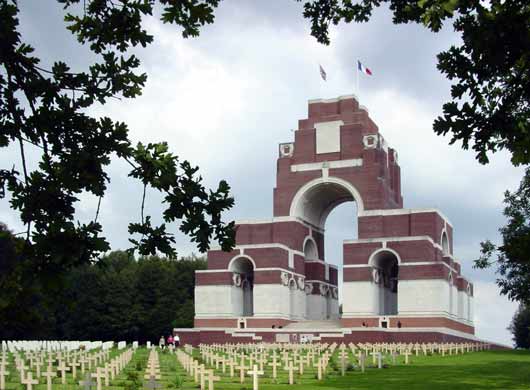 Thiepval Memorial to British war dead - click to close